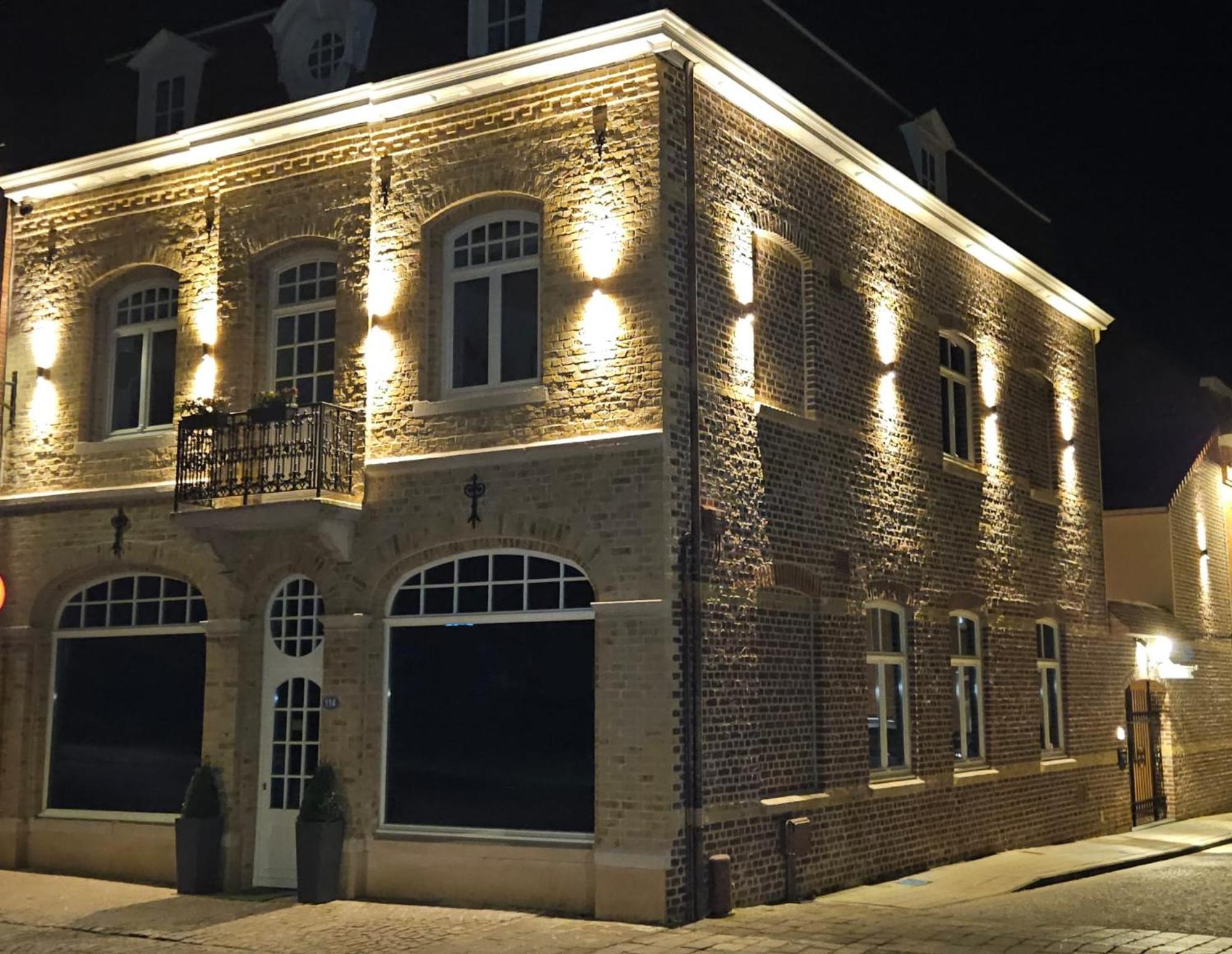 Cozy Flats Apartment Ieper Exterior photo